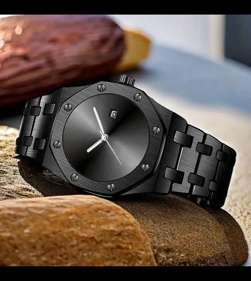 Aura watch in metal with date and time working
